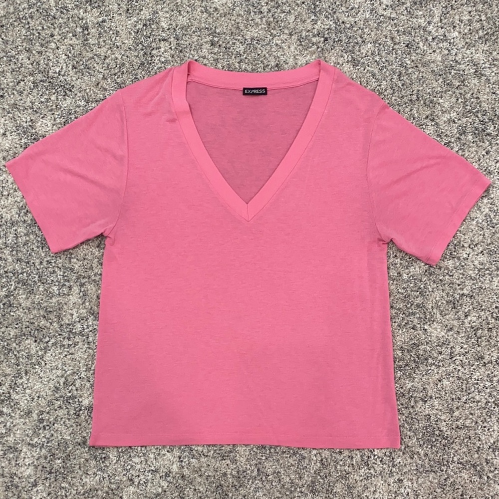 EXPRESS, short sleeve knit tee, v-neck, boxy silhouette